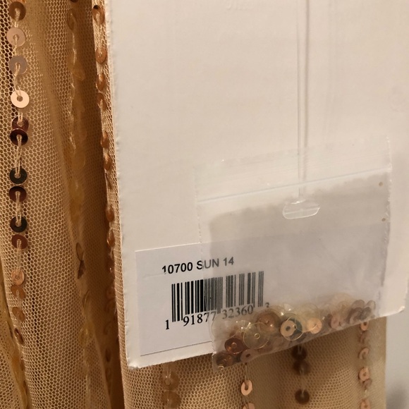 Mac Duggal Sequin Plunge Neck Gown Size 14 Sunset Style 10700 - Picture 9 of 10